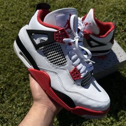 Jordan 4 Retro ‘Frie Red’