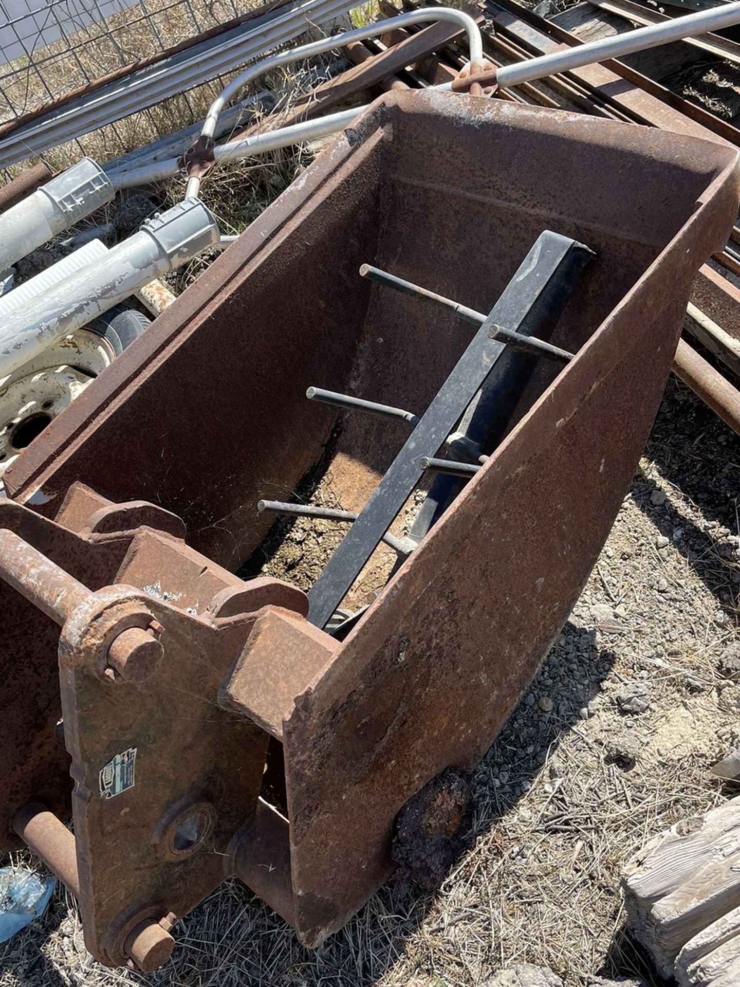 Backhoe attachment