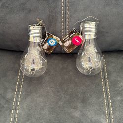 New With Tags 2 Solar Light Bulb Fairy Lights Clip On Decoration