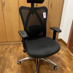 Office Chairs 