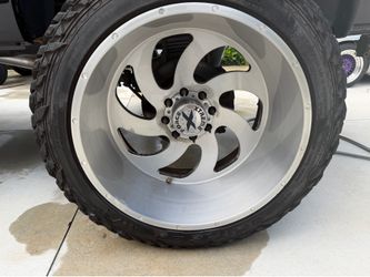 24x14 wheels 8x6.5