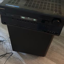 Onkyo SR605 7.1 Nearly Full Set With Original Speakers, Sub, Remote And Power Cables