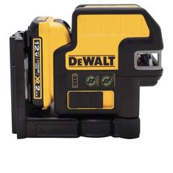 DEWALT 12V MAX Laser Level