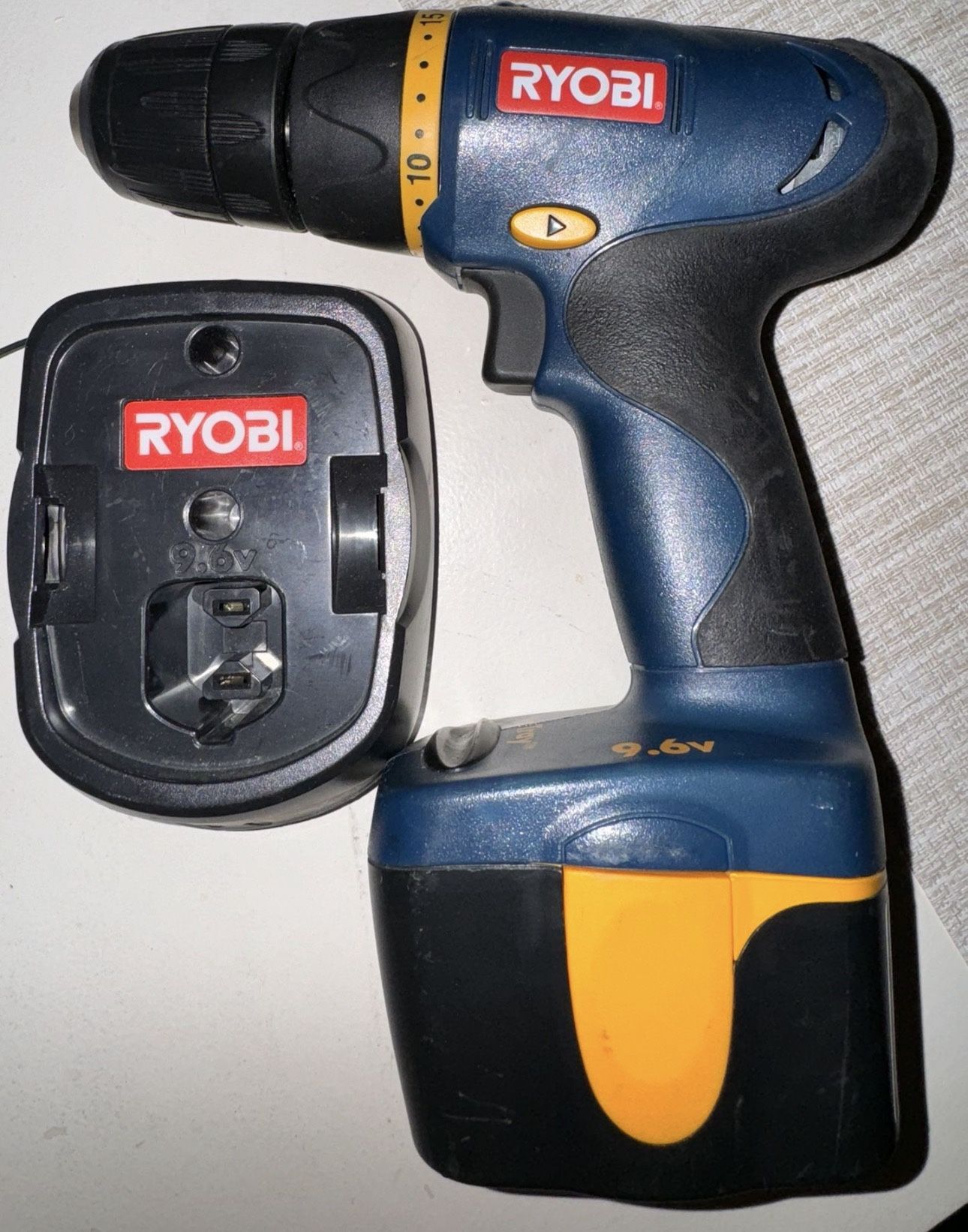 Ryobi 9.6V Cordless Drill