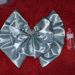 Large Blue Bow 