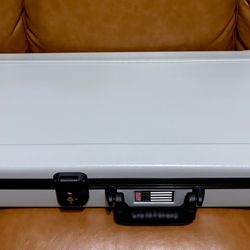 Guitar case