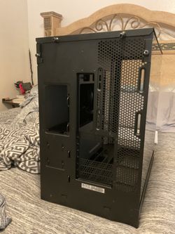 NZXT H9 Flow ATX Mid-Tower PC Case – Black – Like New