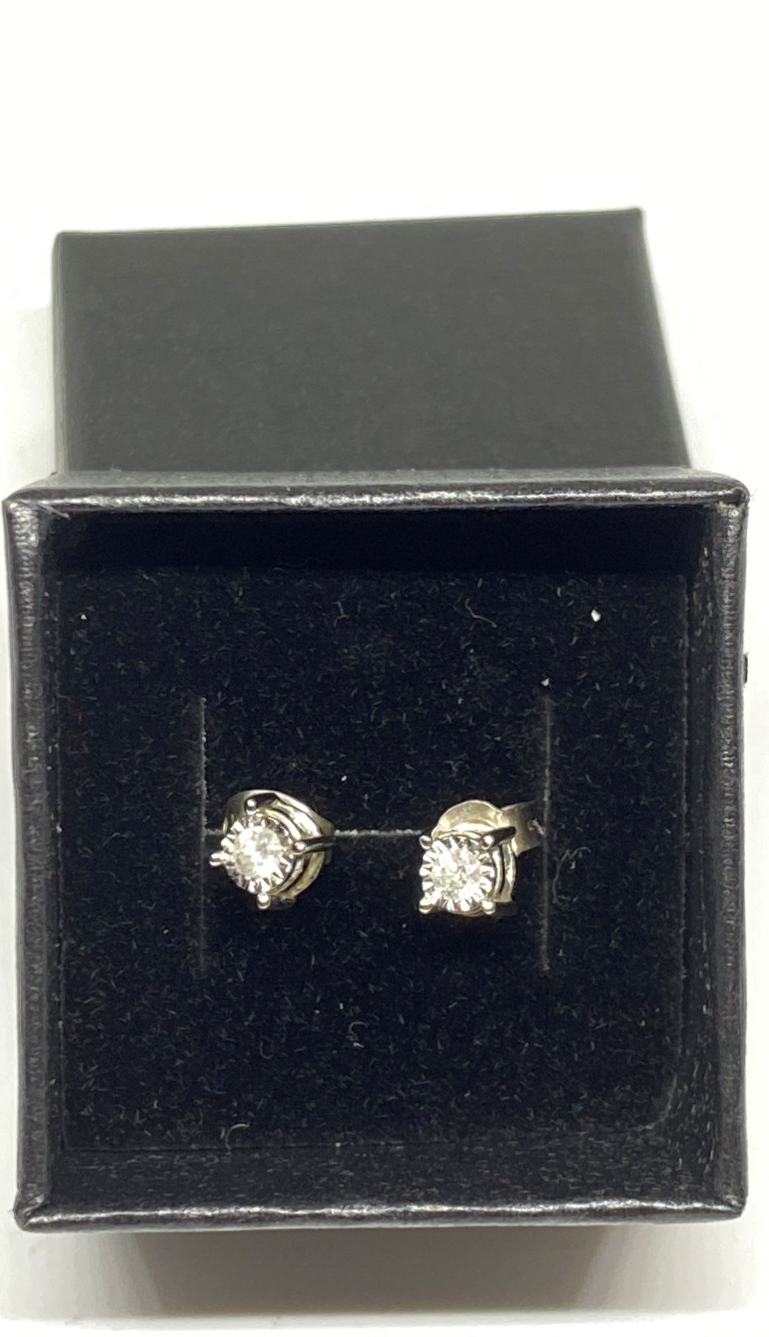 14k diamond white gold earrings