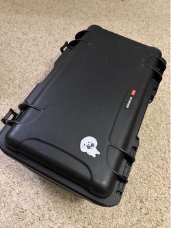 Nanuk 935 with padded dividers