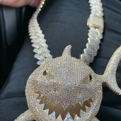 Chain And Pendant 