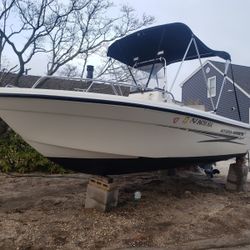 18 Foot Hydra-Sports - Center Console 