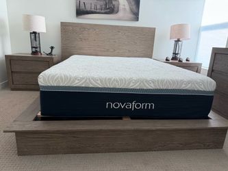 Queen size bedroom set