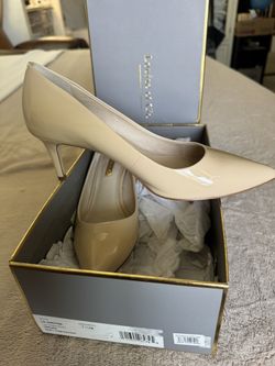 Patent Leather Pumps-Nude