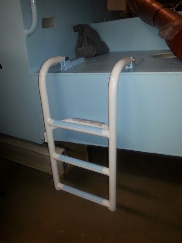 Aluminum Boat Ladder