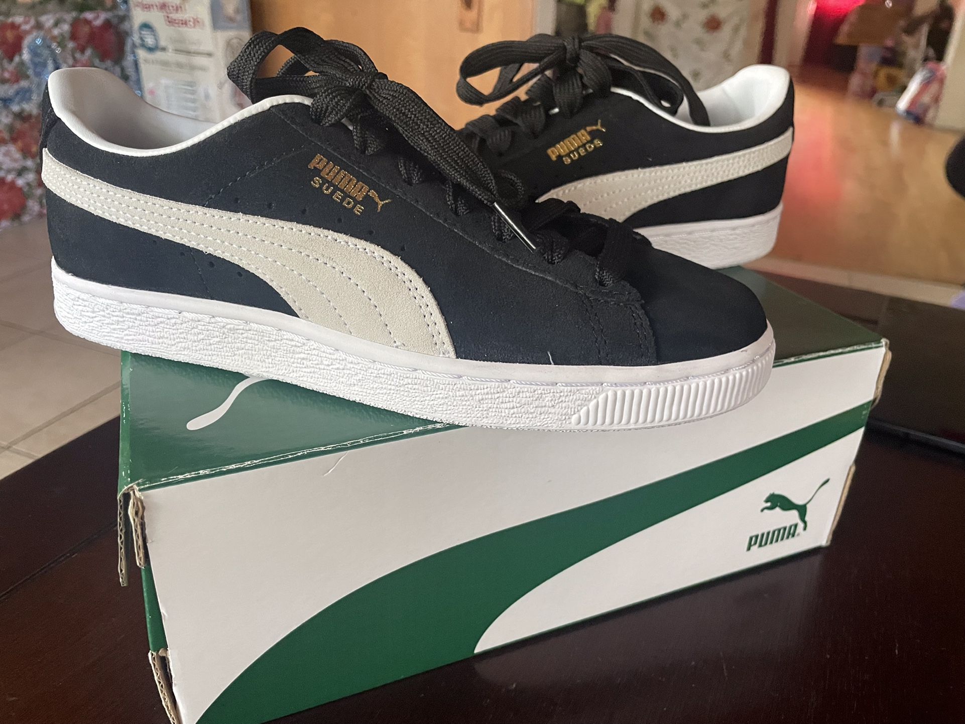 Pumas Shoes