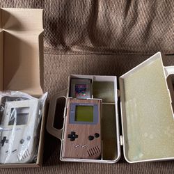 Gameboy  System with Tetris 