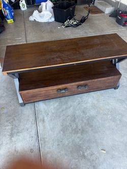 Tv stand