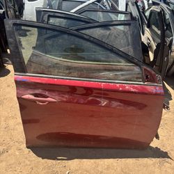 2014 Hyundai Elantra Parts Door 
