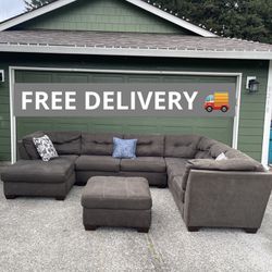Large Gray Sectional Couch 🛋️ FREE DELIVERY 🚚 