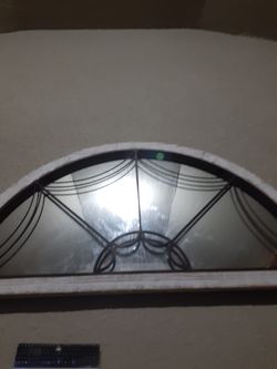 Entrance mirror walk in $40.00 cash only (serious buyers)