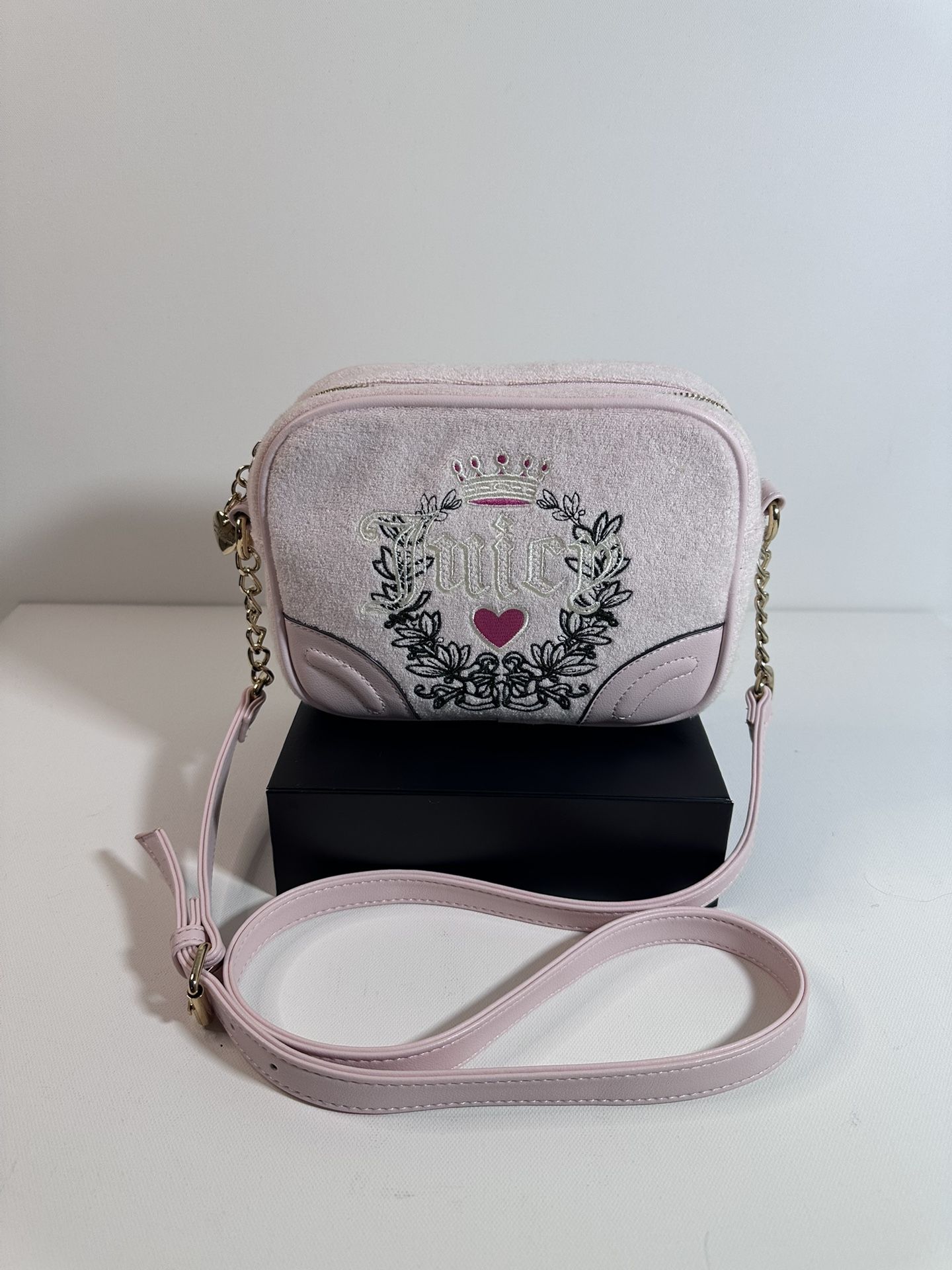 JUICY Couture Shoulder Handbag NWT (Baby Pink) π
