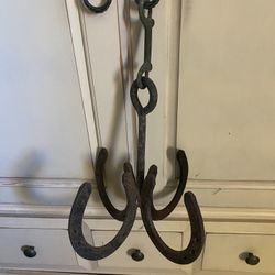 Metal Hanger Made With Horseshoes Rustic Farmhouse 