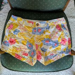 Old Navy Yellow Multicolored Floral Shorts 