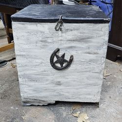 Solid Wood Storage Box