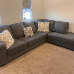 Sectional Sofa 