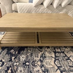 Coffee/Sofa Table
