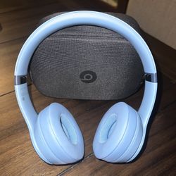 Beats Solo 4 