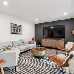 Scandinavian design couch - Super Cozy 