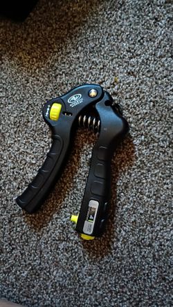 Hand grip