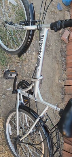 Stowaway foldable bike