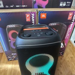 JBL PartyBox Club 120  Portable Party Speaker w/ Mic