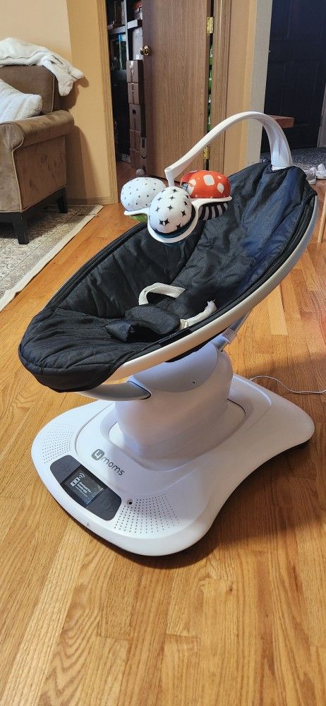 Mamaroo 4moms