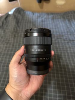 Sony 24mm G master lens