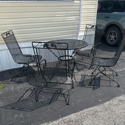 Cast Iron Table And Chairs 