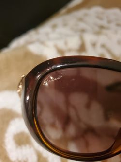 Gucci sun glasses