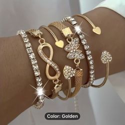 A Bracelet Set 