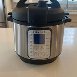 Instant Pot Duo Plus 6 Qt