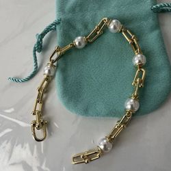 Freshwater Pearl Gold Chain Bracelet with toggle clasp, 925.