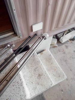 Curtain rods