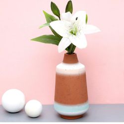 New Ceramic Vase Modern Decor - Exquisite Tall Flower Vase for Center Pieces Decoration for Dining Table, Office Desk, Shelf, Farmhouse, Mantel and En