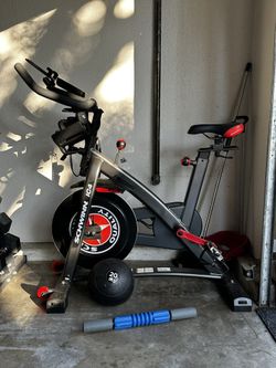 Schwinn IC4 Exercise Bike