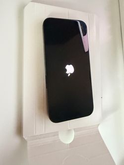 iPhone 15pro 256gb (Pristine condition)