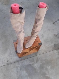 Botas