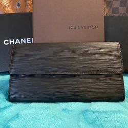 Black LV Epi Wallet