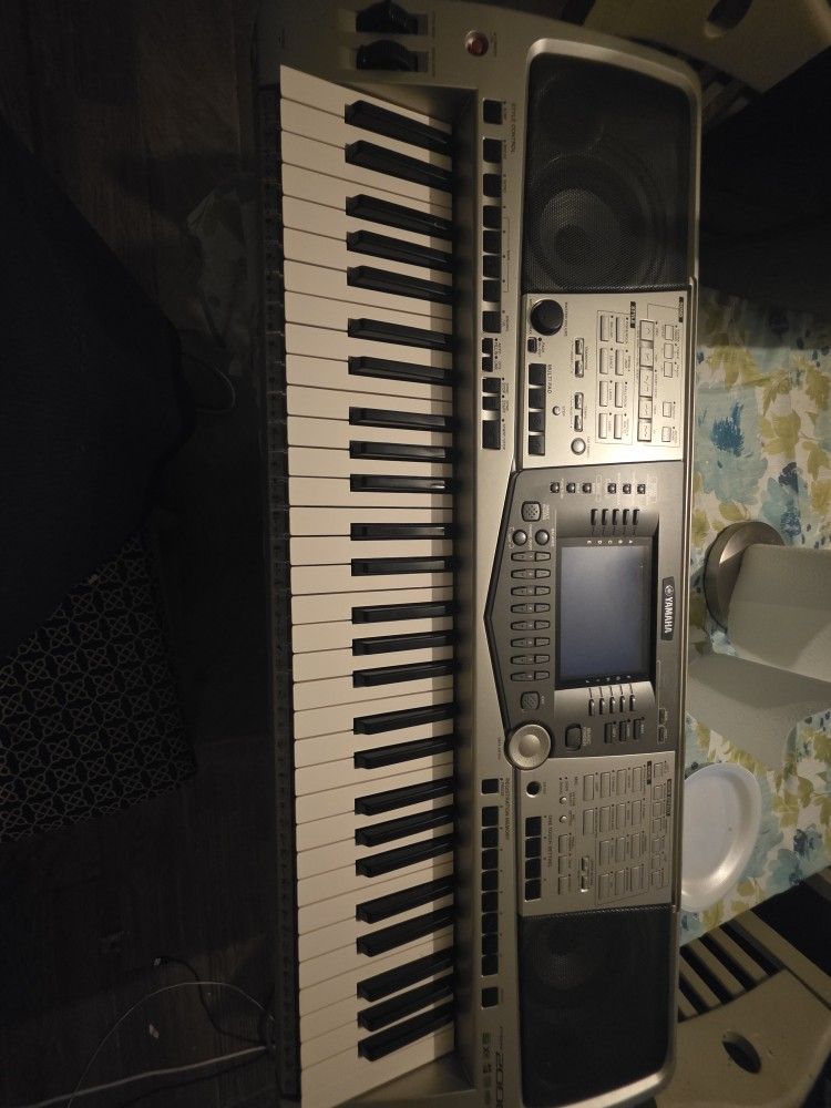 Yamaha Psr 2000