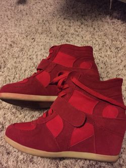 Red sneaker wedges